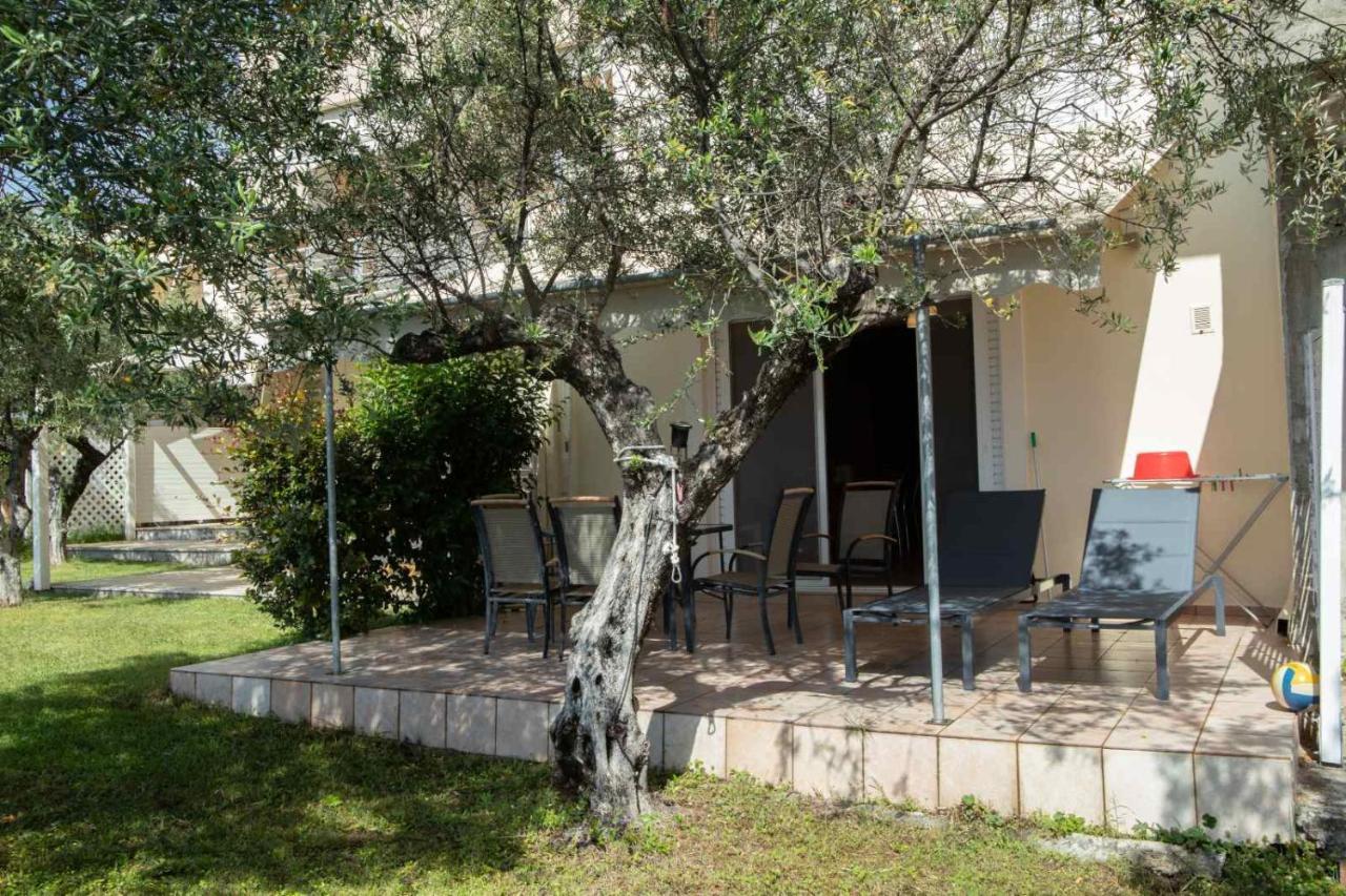 Palaiohora Avias Apartments Екстериор снимка