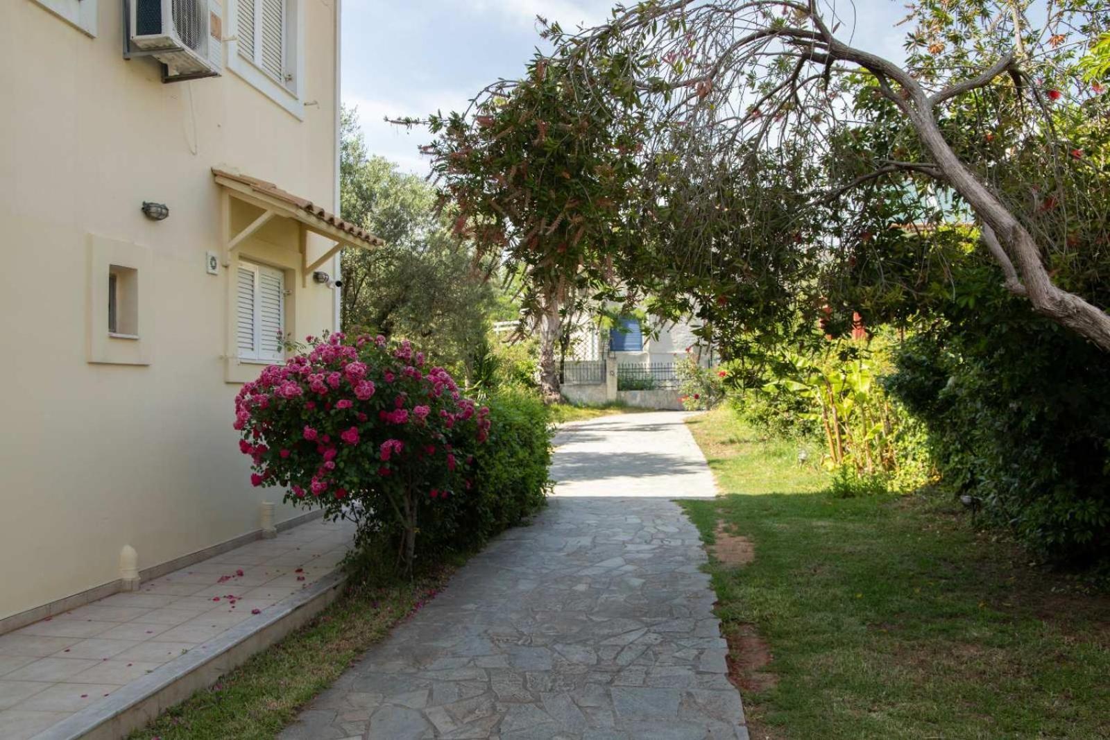 Palaiohora Avias Apartments Екстериор снимка